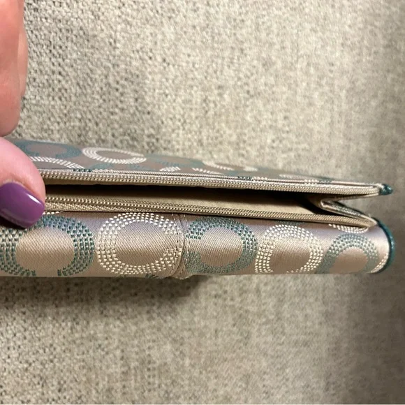 Coach dotted op art wallet - Picture 4 of 5